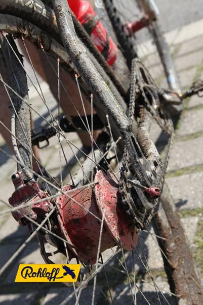 kliknut�m zav�ete okno