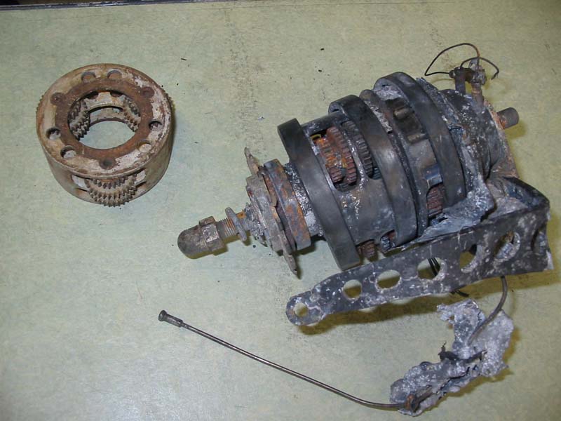 kliknut�m zav�ete okno