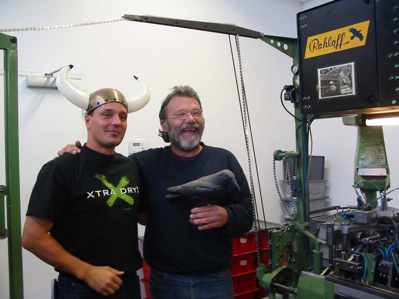 kliknut�m zav�ete okno