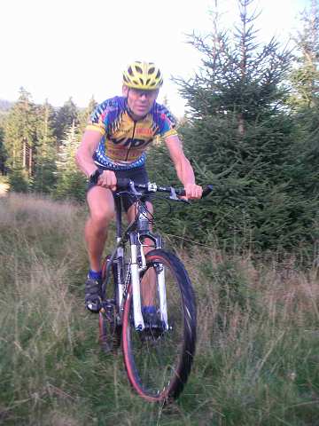 kliknut�m zav�ete okno