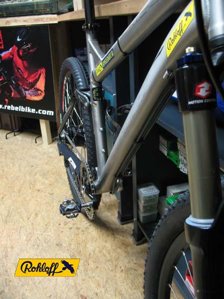 kliknut�m zav�ete okno