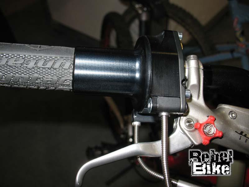 kliknut�m zav�ete okno