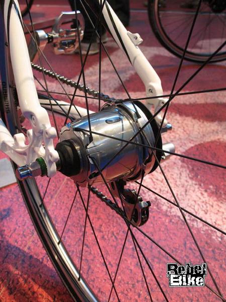 kliknut�m zav�ete okno