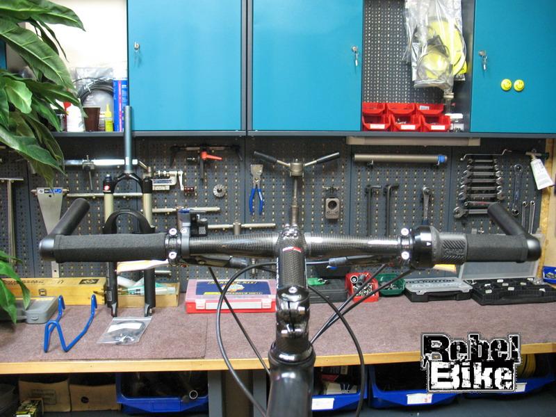 kliknut�m zav�ete okno