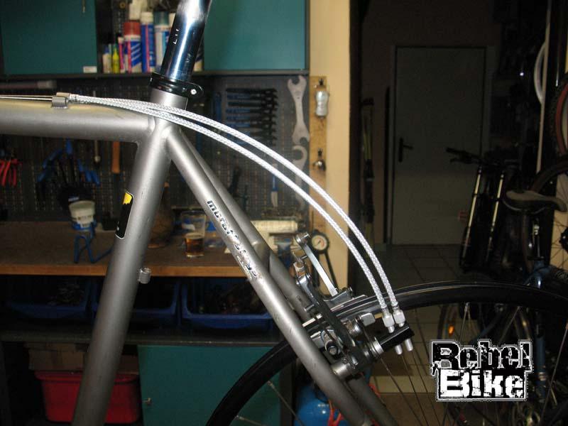 kliknut�m zav�ete okno