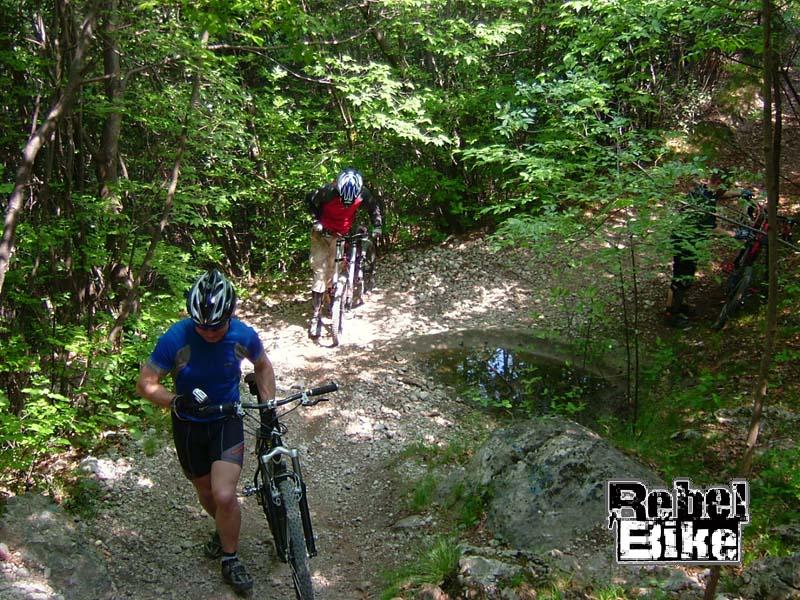 kliknut�m zav�ete okno