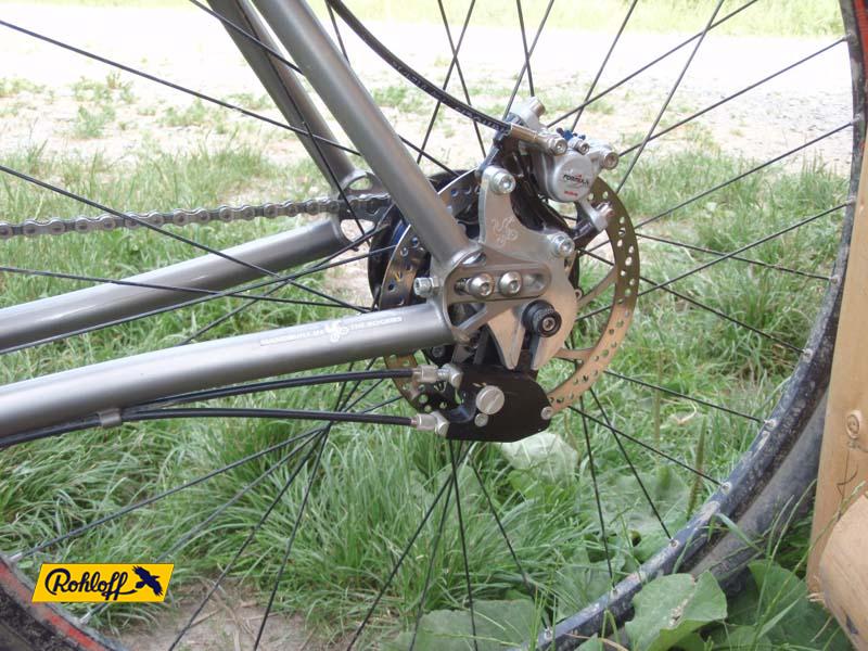 kliknut�m zav�ete okno