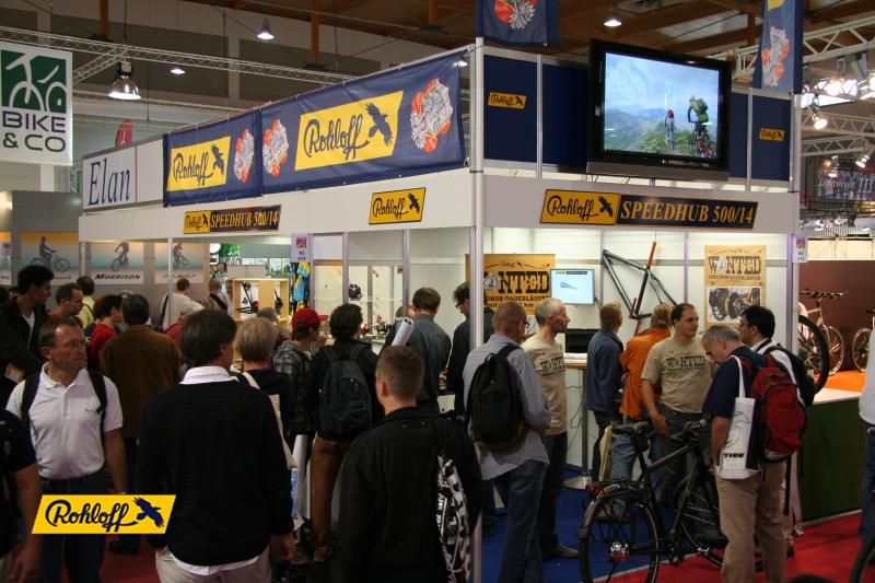 kliknut�m zav�ete okno