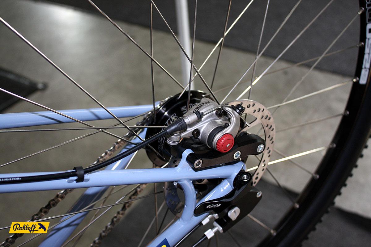 kliknut�m zav�ete okno