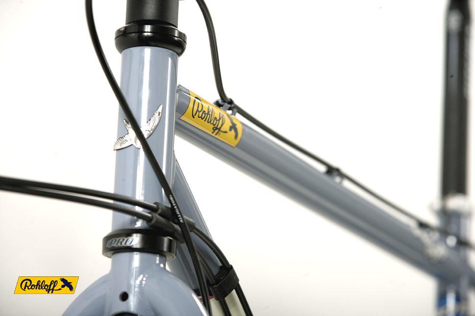 kliknut�m zav�ete okno