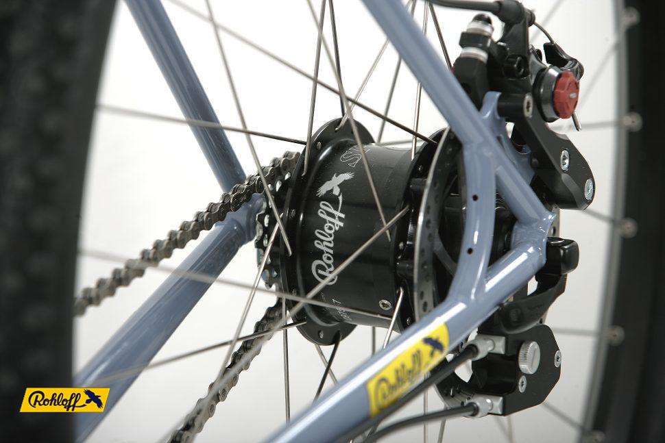 kliknut�m zav�ete okno