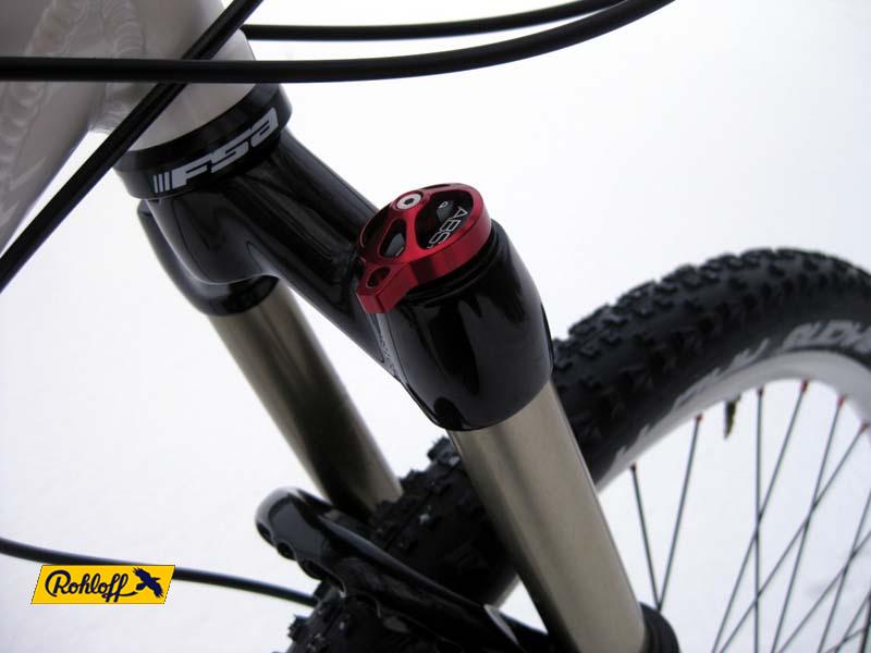 kliknut�m zav�ete okno