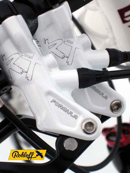 kliknut�m zav�ete okno